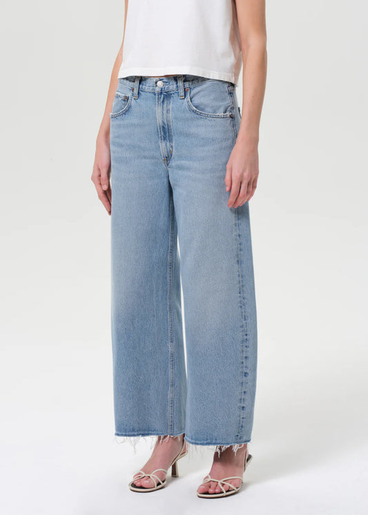 Low Curve Fray Jean