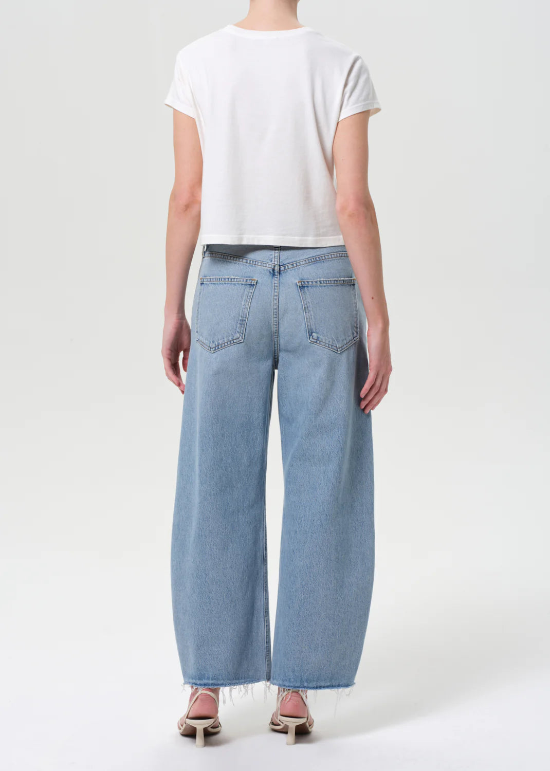Low Curve Fray Jean