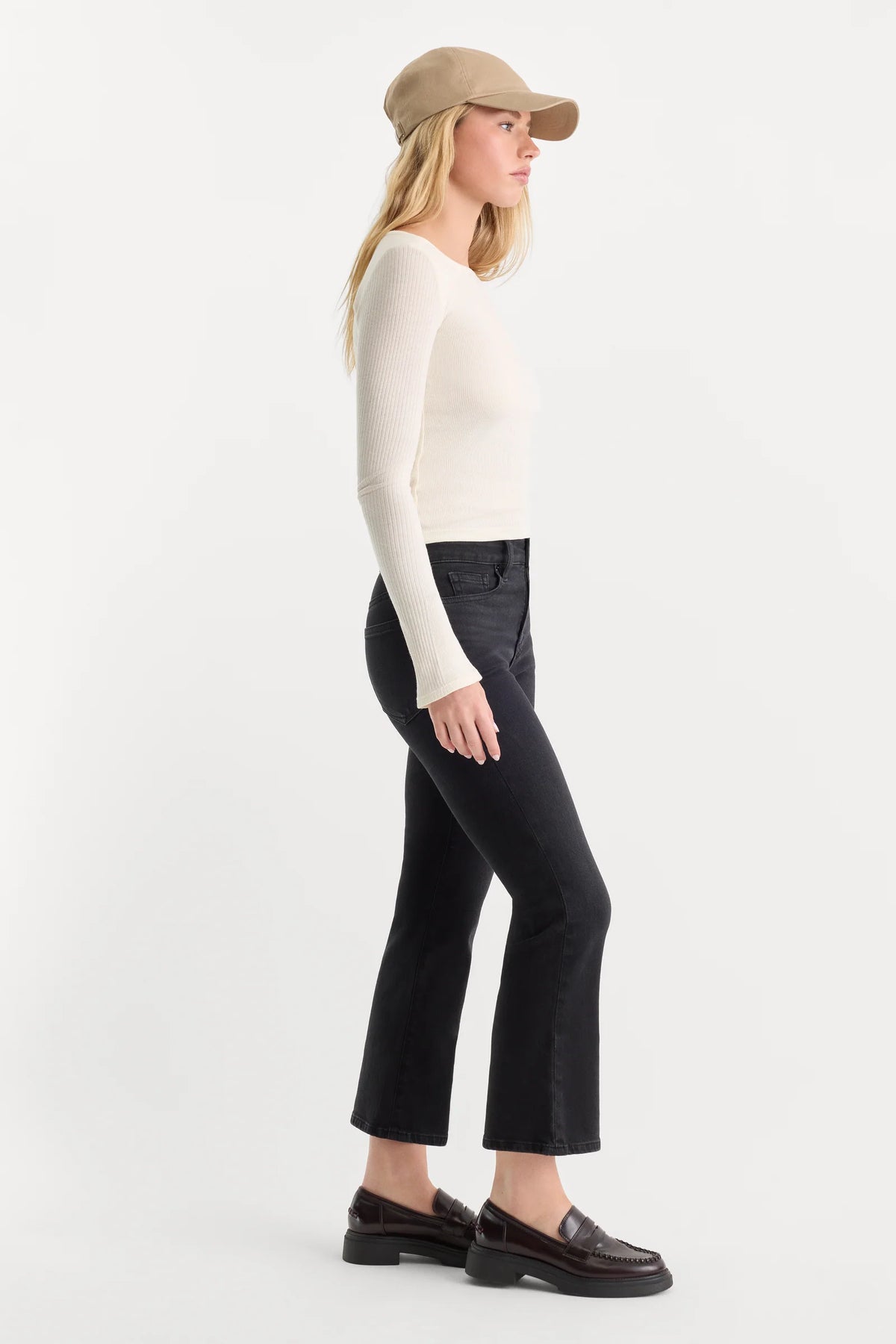 Good Legs Crop Mini Boot Black442