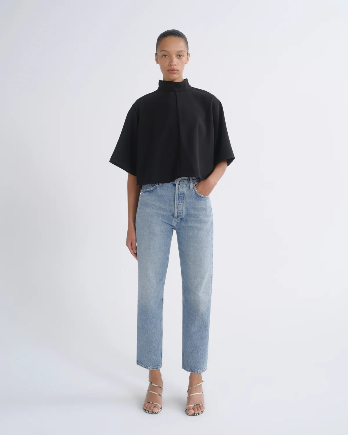 90's Pinch Waist Stage